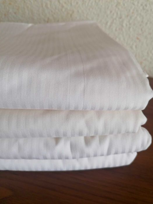 Posciel hotelowa z zakładem 140x200 poduszka 50x70