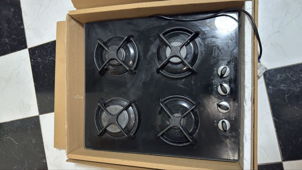 Газова плита (варильна поверхня) Whirlpool AKM 403 Italy (EU) б/в