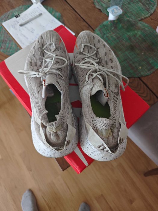 Nike Space Hippie 04