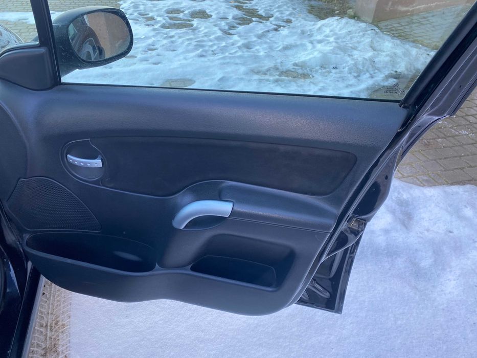 Сітроєн С3 в чудовому збереженому стані