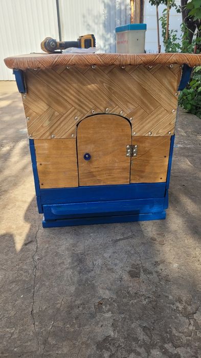 Домик для собачек.