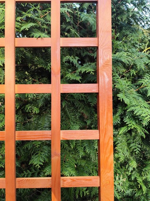 Donica drewniana i  pergola nowe duże