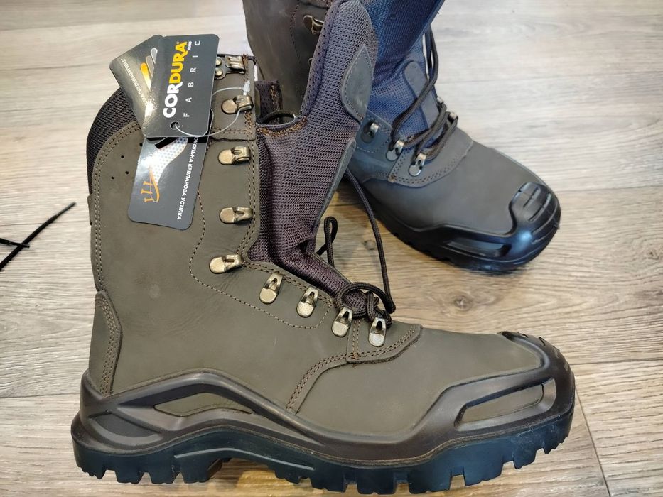 Берці, 40-46р Тип А,(демі)В (літо)старі добрі, не вбиваємі. +Комплект