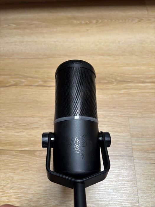 Mikrofon Razer Seiren Elite i akcesoria, stan idealny