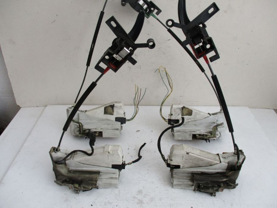 Fechadura Pistola Porta VW Volkswagen Sharan Ford Galaxy Seat Alhambra