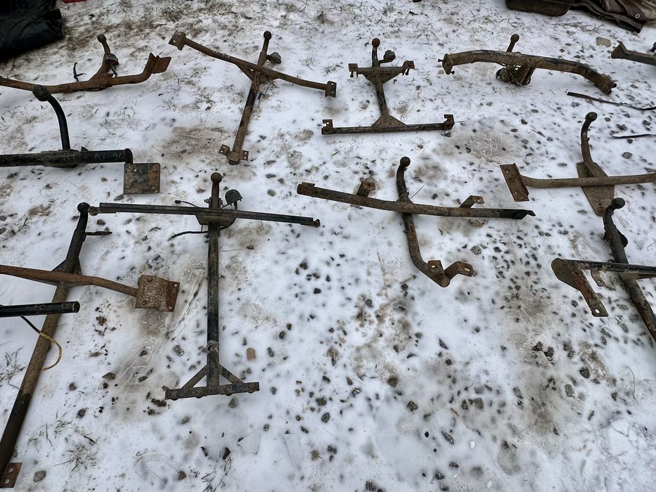 ПРОДАМ ФАРКОПИ НА будь який Автомобі! Ціна 700 Грн За будь який який!