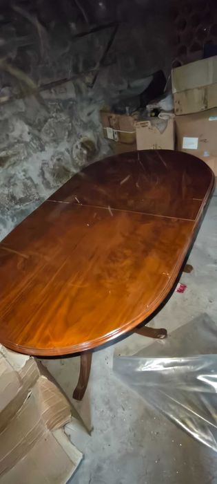 Mesa extensível sem cadeiras