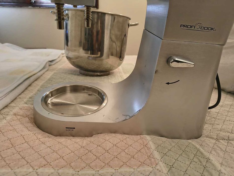 Batedeira ProfiCook 2500 - Uso Profissional