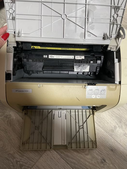 Принтер hp lazer jet 1020