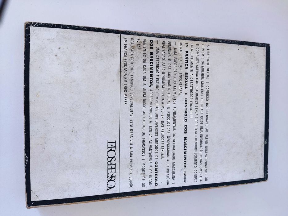 Livro Prática sexual e controlo dos nascimentos de Jean Dalsace e Raou