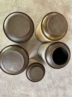 Conjunto de 5 latas antigas de mercearia