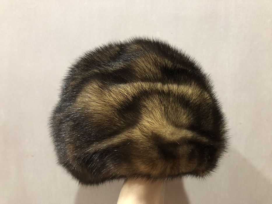 Женская  шапка из соболя