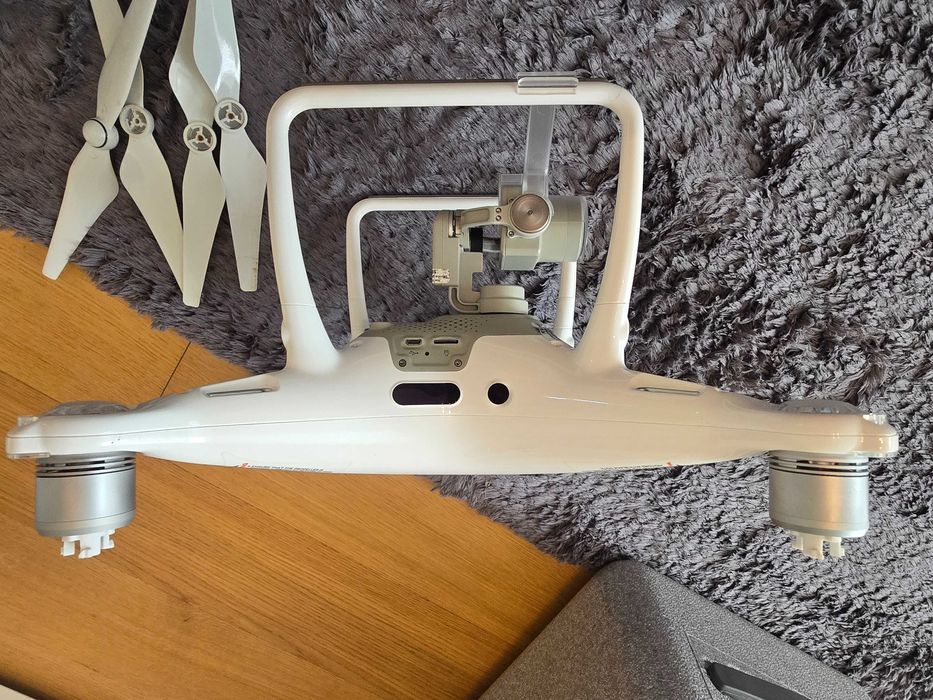 DRON DJI phantom 4 pro  super stan