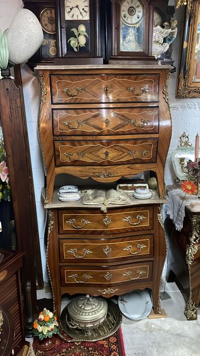 Cômodas  (Variadíssimas)