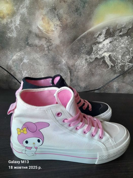 Продам для дівчинки