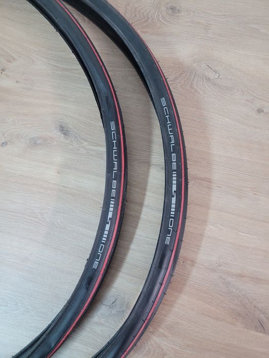 Schwalbe One komplet zwijany 700x 25c