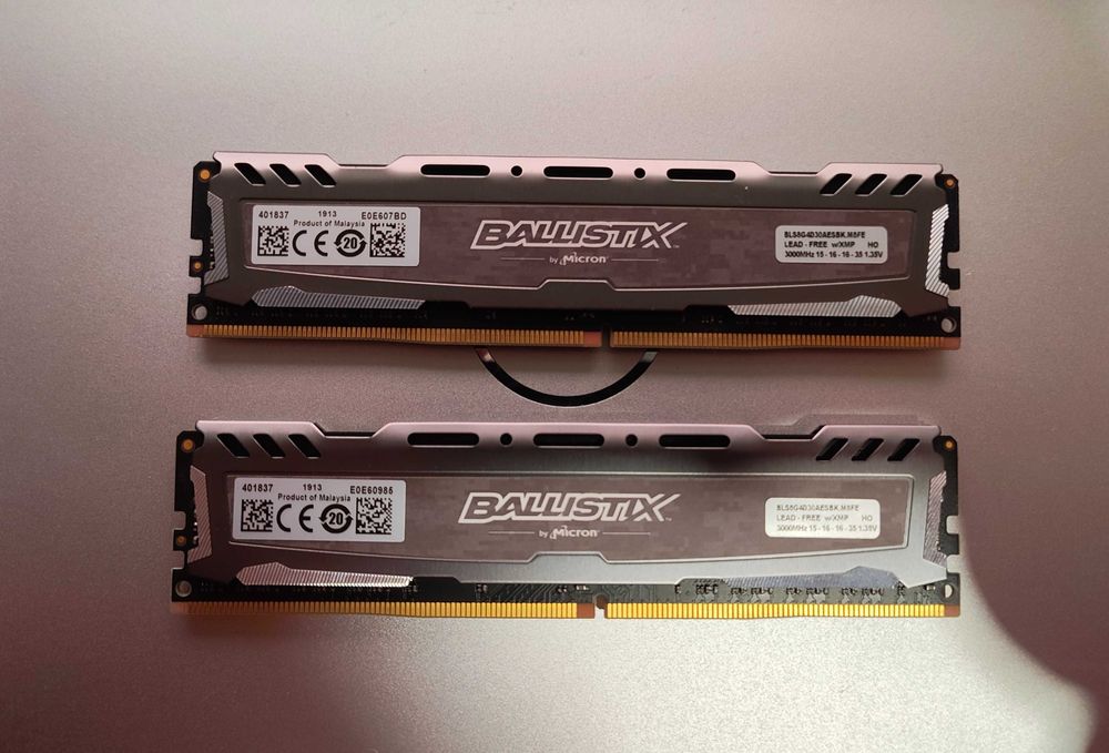 Memória RAM DDR4 - Crucial BallistiX Sport LT 3000Mhz CL15 (2 x 8GB)