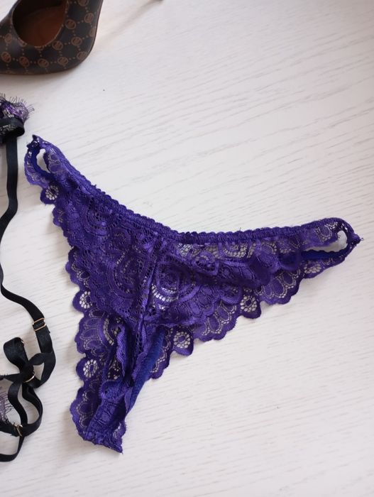 Komplet zestaw pas do pończoch+ majtki nowe