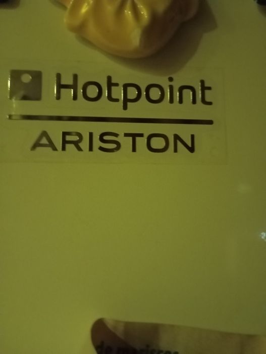Frigorífico combinado Ariston hotpoint