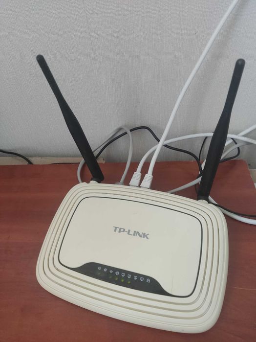 Продаю роутер/маршрутизатор Tplink TL WR841N , 300 Мбіт/с