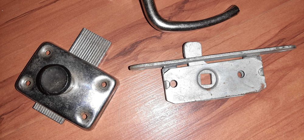 Ручка оконная, засов дверной, ручка для газовой плиты ссср цена за все
