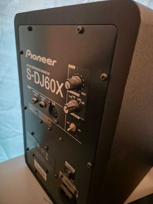 Coluna S Dj60x profissional