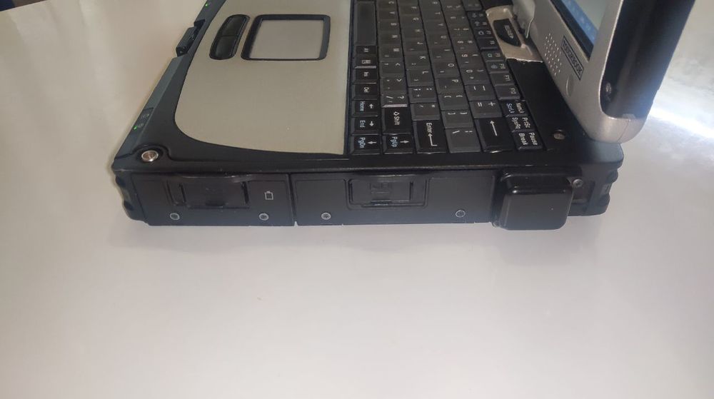 Захищений ноутбук Panasonic Toughbook CF-19 mk8