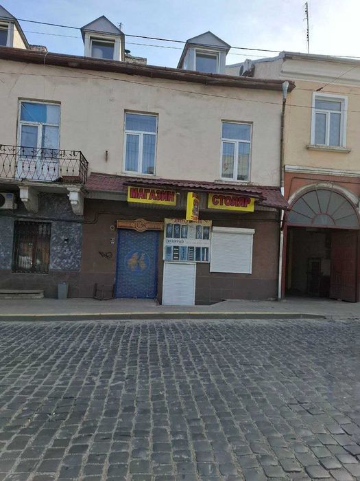 Продаж комерційного приміщення в центрі вул. Сагайдачного