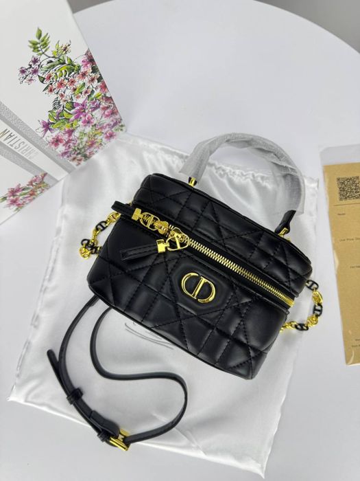 Torebka Dior vanity black