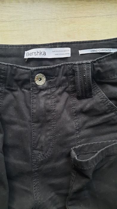 Spodnie bershka r.34