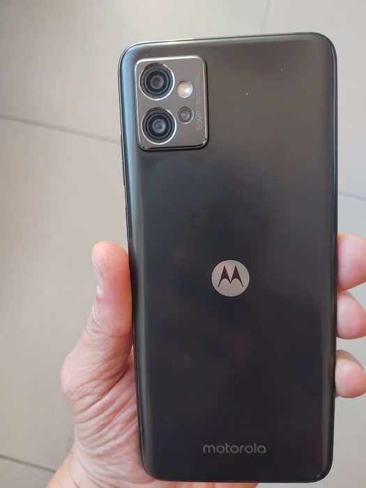 Motorola Moto g32 6/128 стан нового + 3 чохли