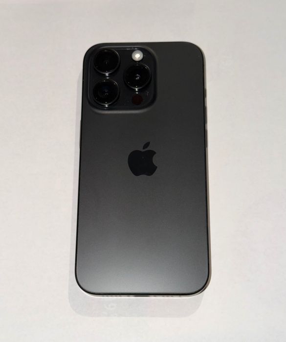 iPhone 15 pro 128gb