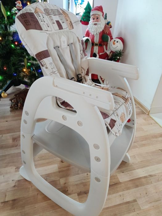 Krzesełko do karmienia Caretero