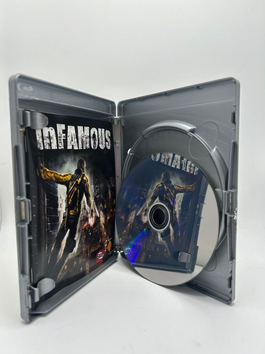 Infamous 3xA Ps3 nr 4601