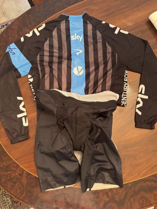 Equipamento ciclismo da pacto novo