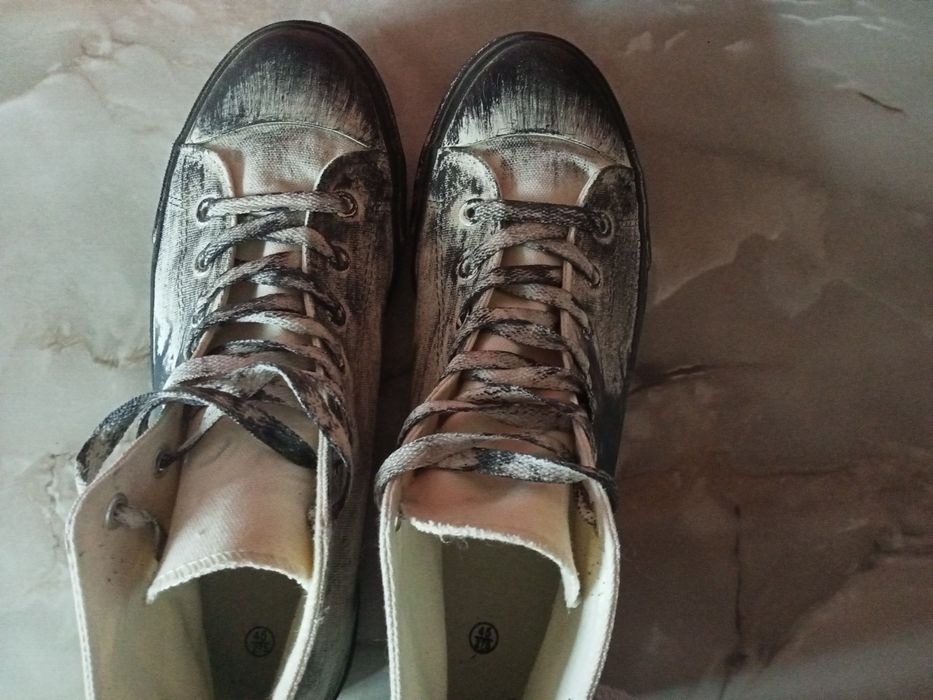 Креативні кеди для чоловіків