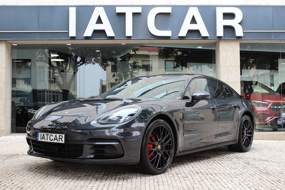 Porsche Panamera 4 S
