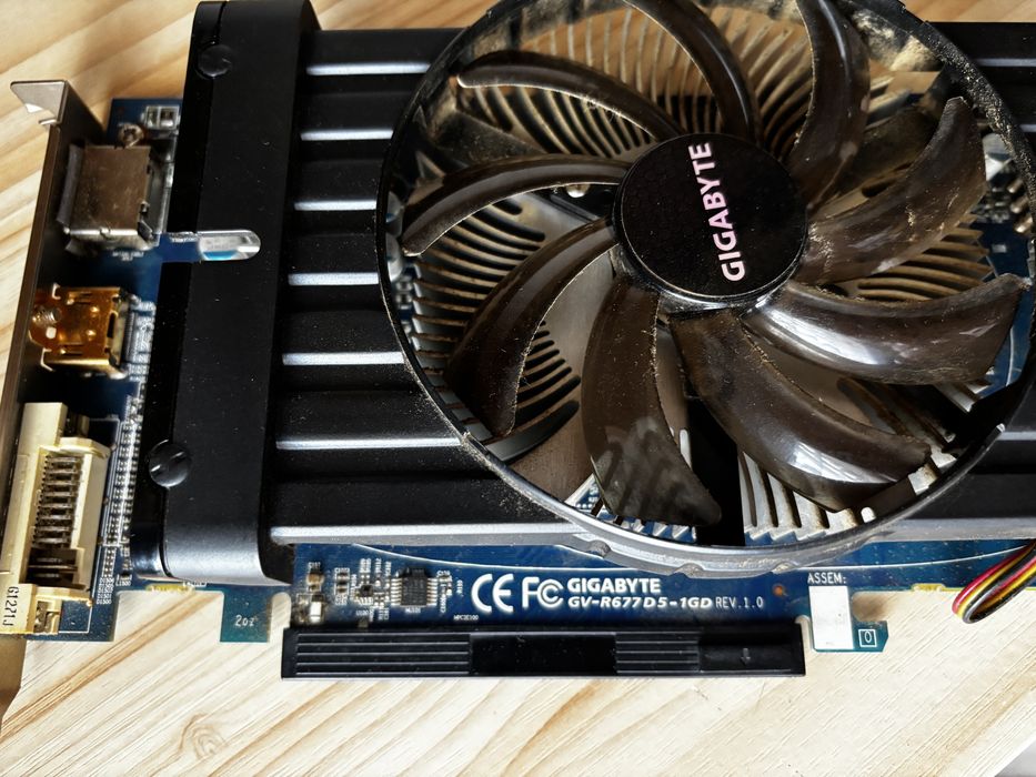 Karta graficzna Gigabyte GV-R677D5-1GD REV.1.0