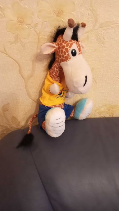 Продам игрушка мягкая Жираф