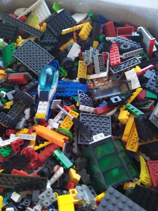Лего 3кг дуже багато різних деталь