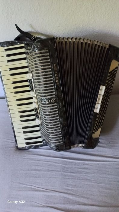Hohner Verdi 120 bas super