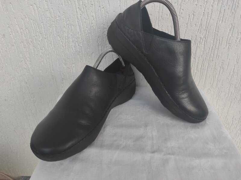 Брендовие кожанние туфли, шлепки Fitflop р.38