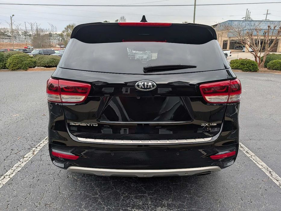 Kia Sorento SX      2017