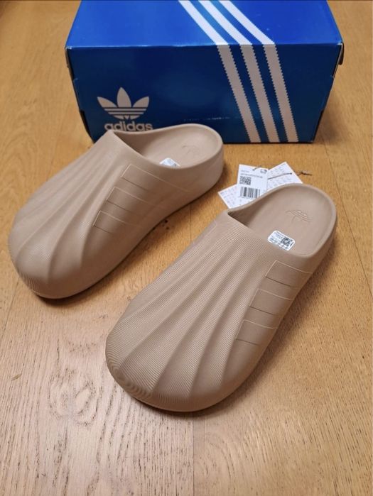 Klapki Chodaki męskie 43 adidas Originals Adifom Superstar Mule IE0754