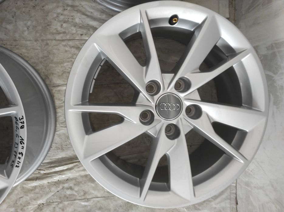 379 Felgi aluminiowe ORYGINAŁ AUDI R 16 NOWE DEMO 5x112 otwór 66,6