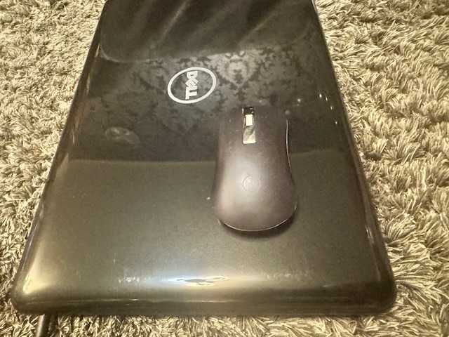 Laptop Dell Inspiron 17,3" iCore i7-7500U HDD 240GB