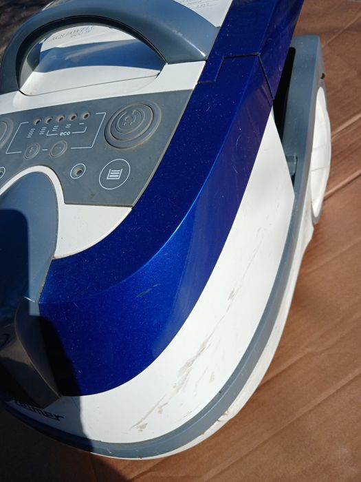 Пилосос Zelmer AQUAWELT 1600wat сама база