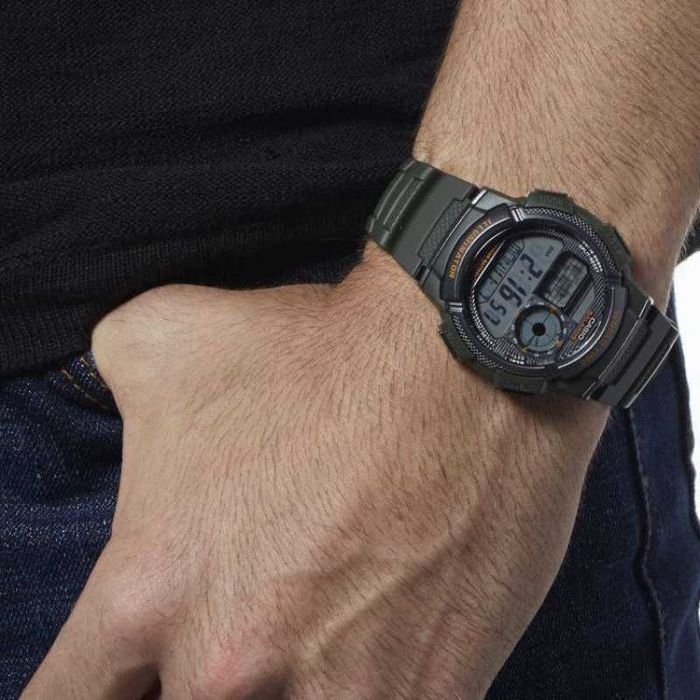 Оригинальные наручные часы Casio AE1000 W Часы Касио