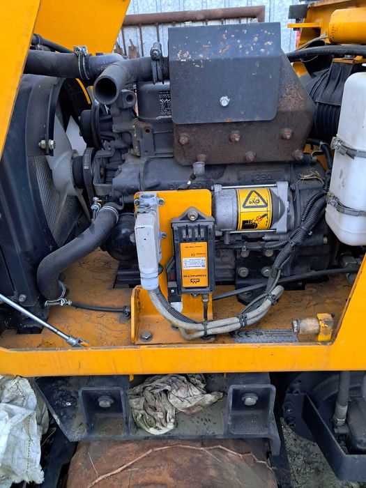 Walec okołkowany JCB