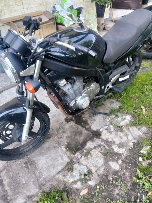 Suzuki GS 500 silnik